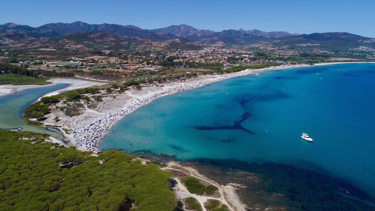 Villetta Con Piscina Budoni Affitti Spiaggia 700 Mt 외부 사진