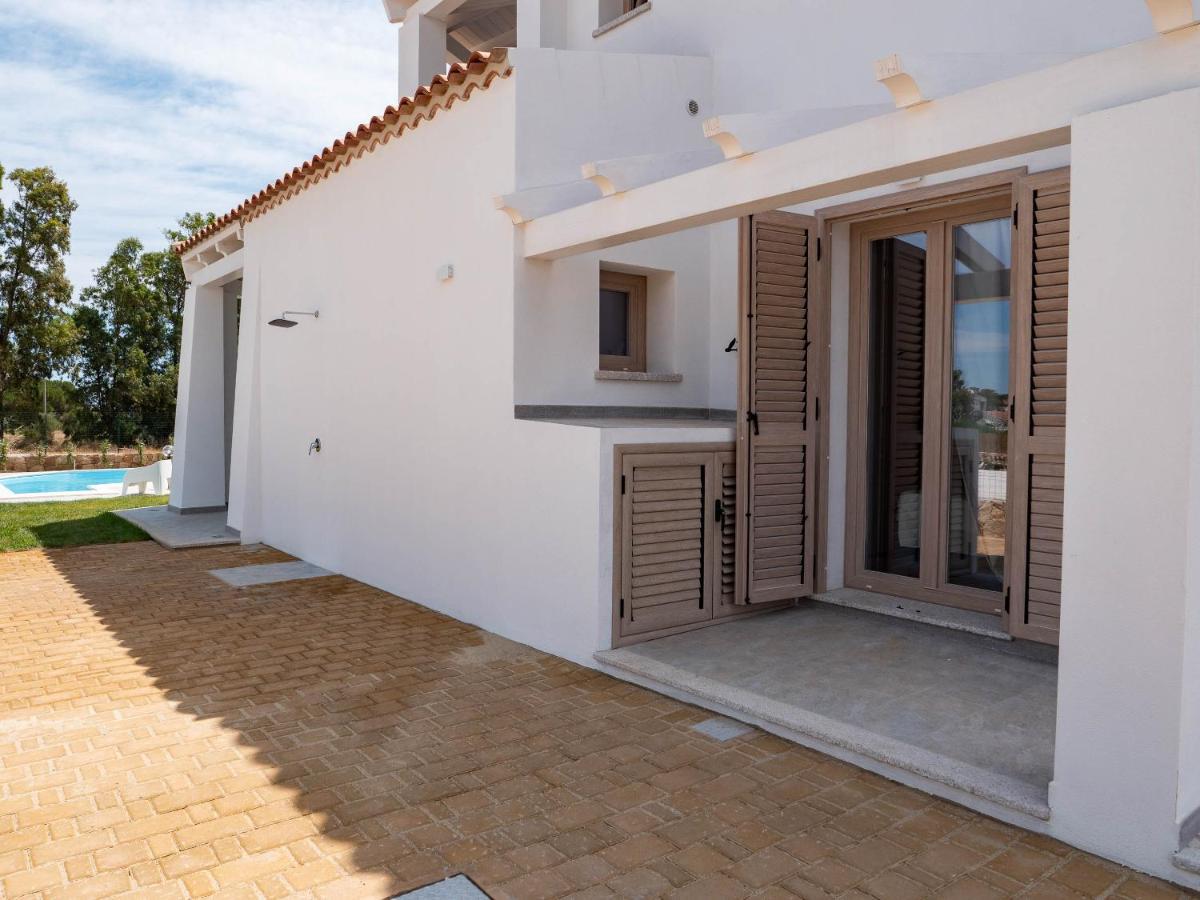 Villetta Con Piscina Budoni Affitti Spiaggia 700 Mt 외부 사진