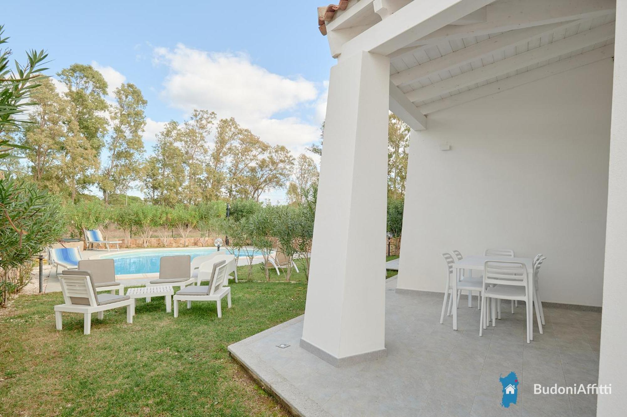 Villetta Con Piscina Budoni Affitti Spiaggia 700 Mt 외부 사진